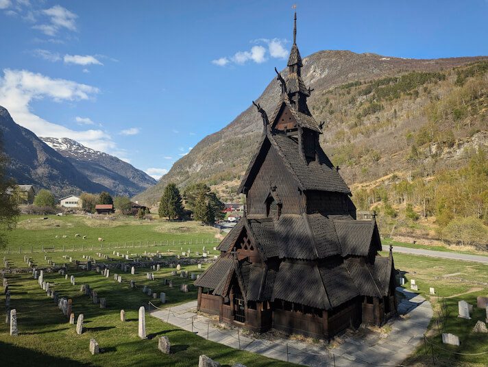 Stabkirche in Burgund, Norwegen